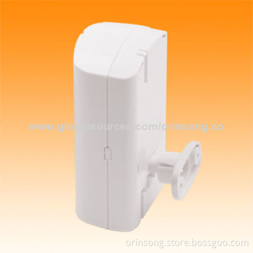 PIR detector with mini mounting bracket